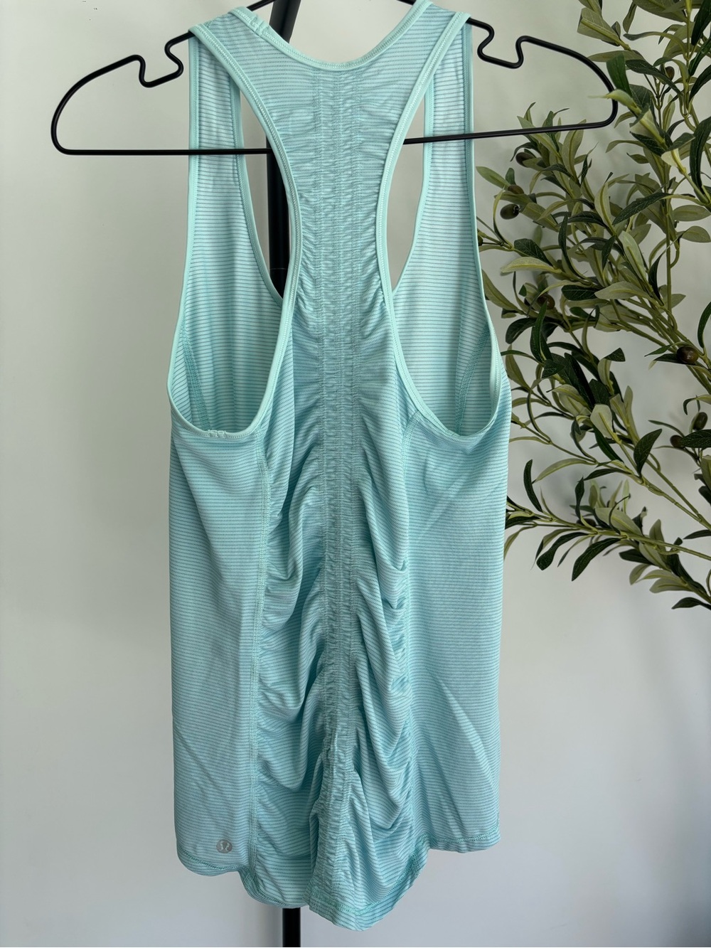 • [Lululemon] Racerback Tank • - Picture 4 of 7